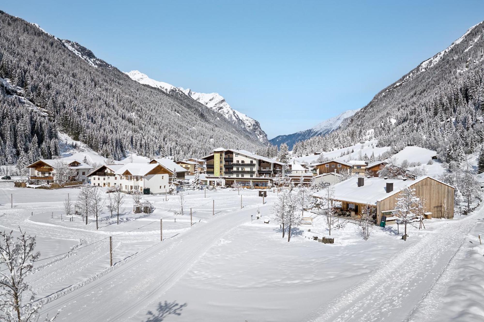 Bio Hotel Stillebach Sankt Leonhard im Pitztal Eksteriør bilde